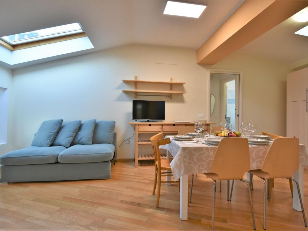 Apartment Duomo Mansarda By Interhome Iseo Exterior photo