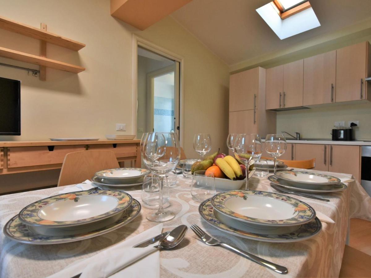 Apartment Duomo Mansarda By Interhome Iseo Exterior photo
