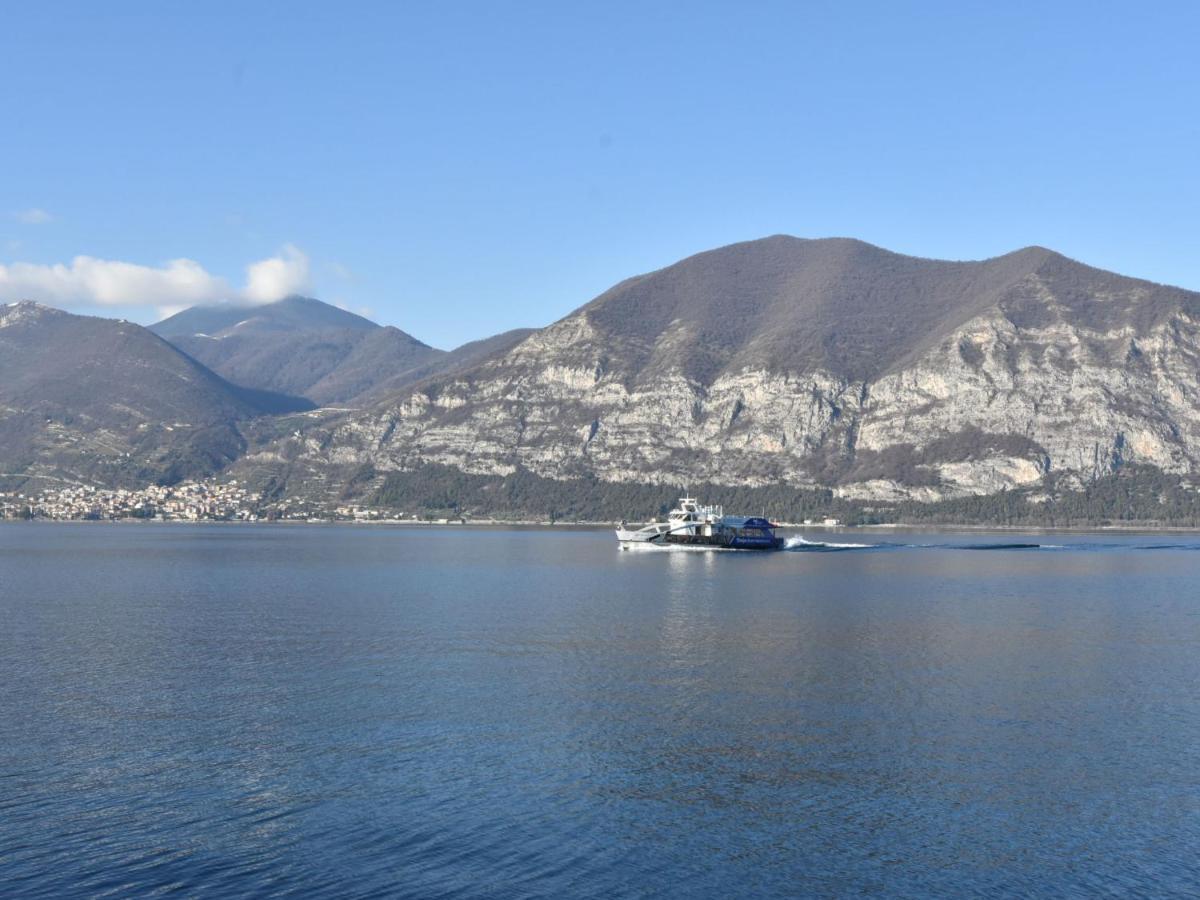 Apartment Duomo Mansarda By Interhome Iseo Exterior photo